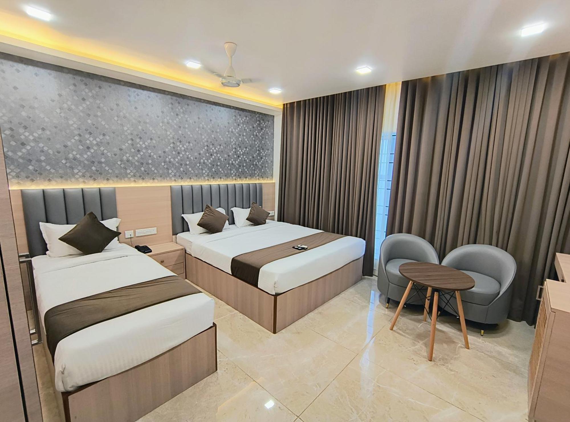 Grand Silver Chennai Exterior foto